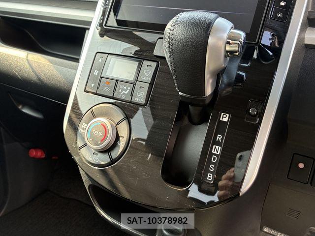 Daihatsu TANTO CUSTOM 2016-06 6914351-23