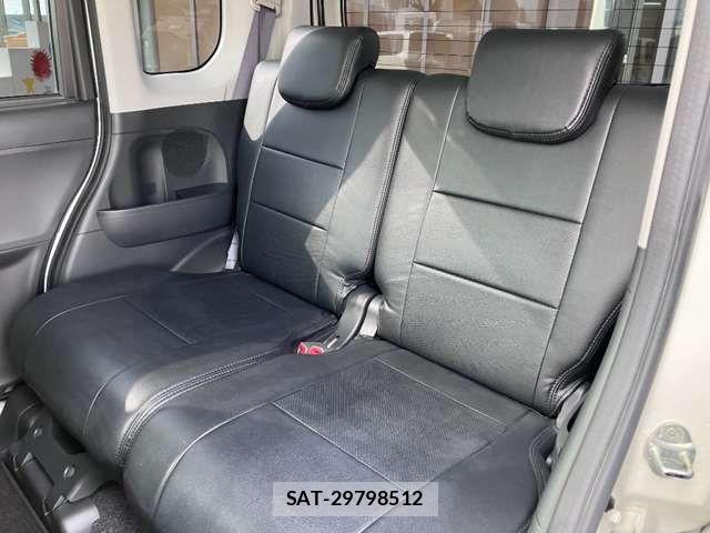 Daihatsu TANTO CUSTOM 2018-06 6914355-17