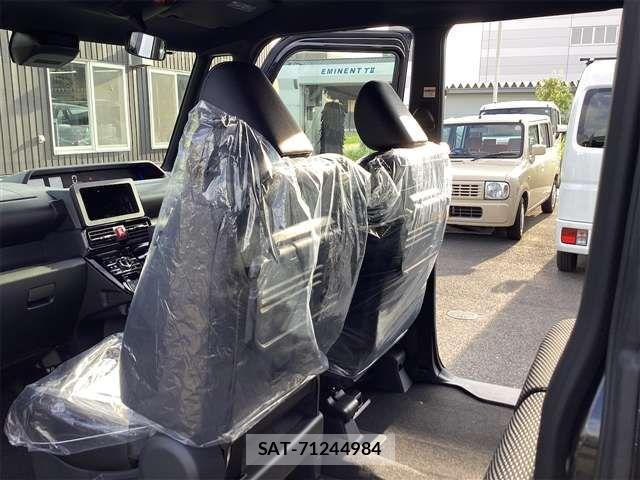 Daihatsu TANTO CUSTOM 2025-07 6914284-18