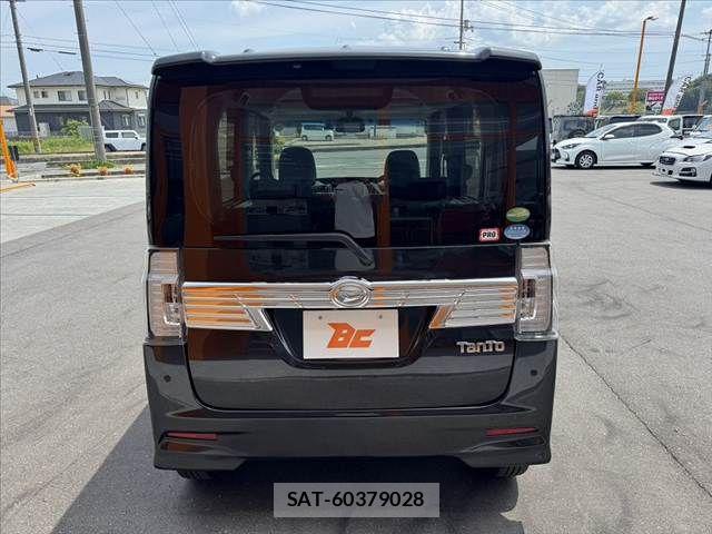 Daihatsu TANTO CUSTOM 2019-05 6914356-13