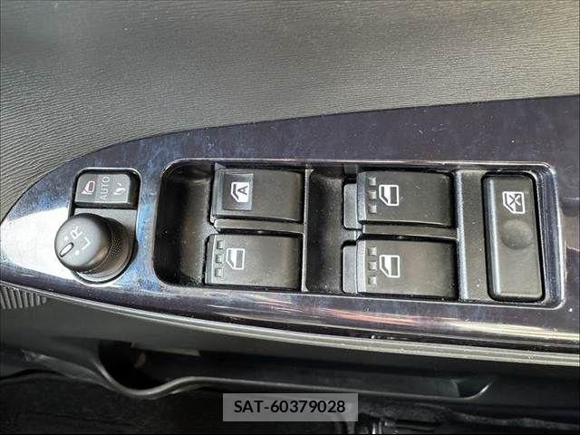 Daihatsu TANTO CUSTOM 2019-05 6914356-24
