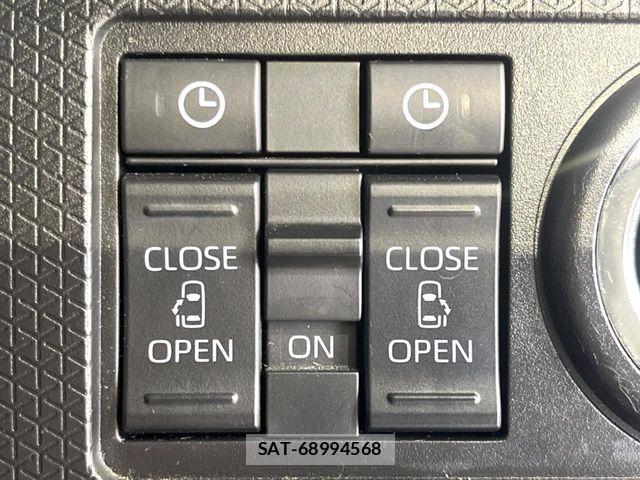 Daihatsu TANTO CUSTOM 2023-11 6998740-3