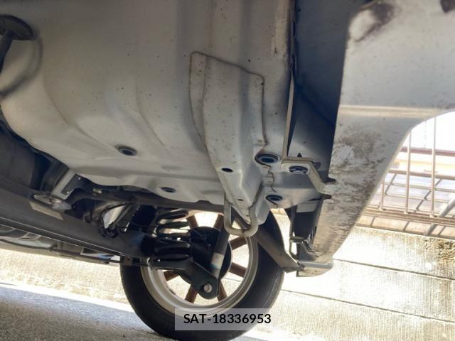 Daihatsu TANTO CUSTOM 2011-06 6998813-12