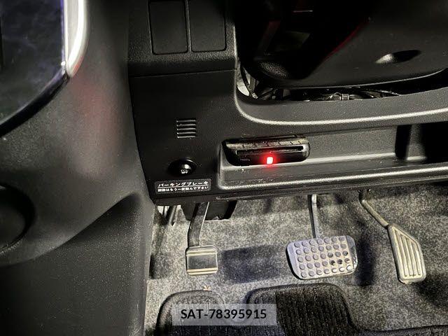 Daihatsu TANTO CUSTOM 2017-02 6998771-15