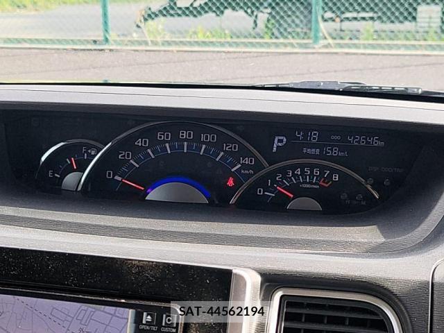 Daihatsu TANTO CUSTOM 2015-12 6998766-28