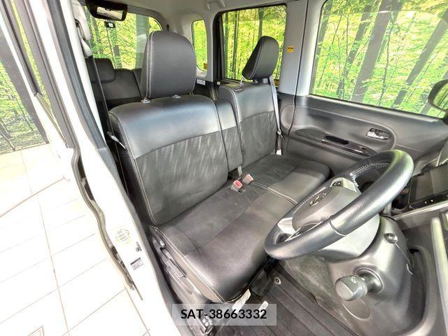 Daihatsu TANTO CUSTOM 2019-01 7021756-7