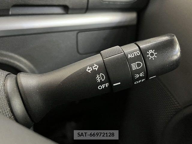 Daihatsu TANTO CUSTOM 2014-03 7061049-17