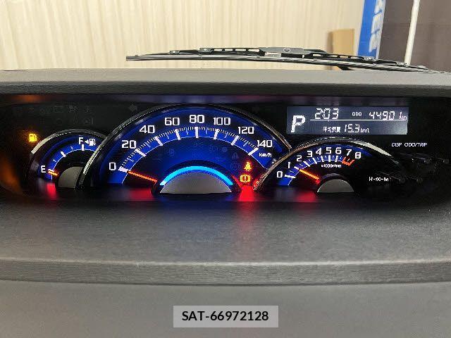 Daihatsu TANTO CUSTOM 2014-03 7061049-7