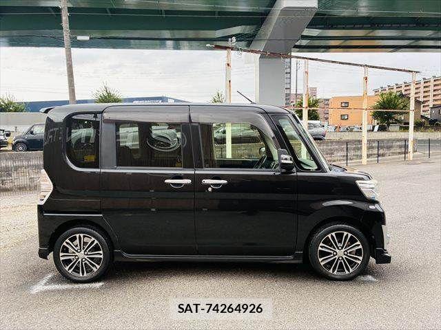 Daihatsu TANTO CUSTOM 2014-11 7061047-17