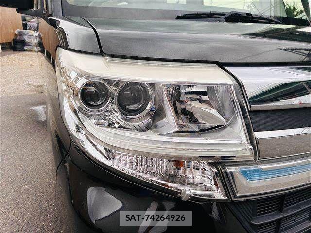 Daihatsu TANTO CUSTOM 2014-11 7061047-23