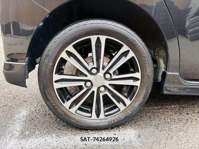 Daihatsu TANTO CUSTOM 2014-11 7061047-28