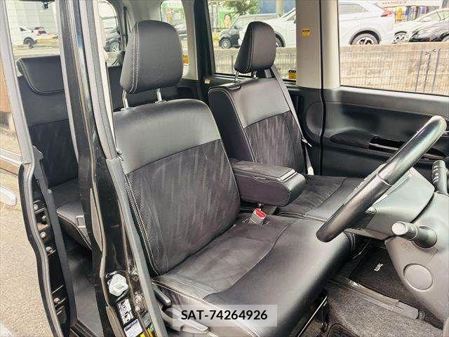 Daihatsu TANTO CUSTOM 2014-11 7061047-8