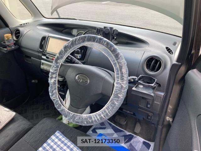 Daihatsu TANTO CUSTOM 2013-06 7061055-11