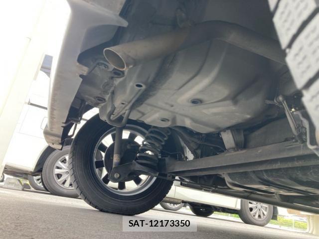 Daihatsu TANTO CUSTOM 2013-06 7061055-18
