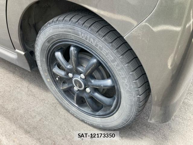 Daihatsu TANTO CUSTOM 2013-06 7061055-6