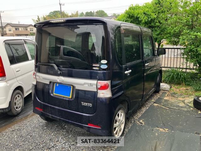 Daihatsu TANTO CUSTOM 2009-12 7061061-7