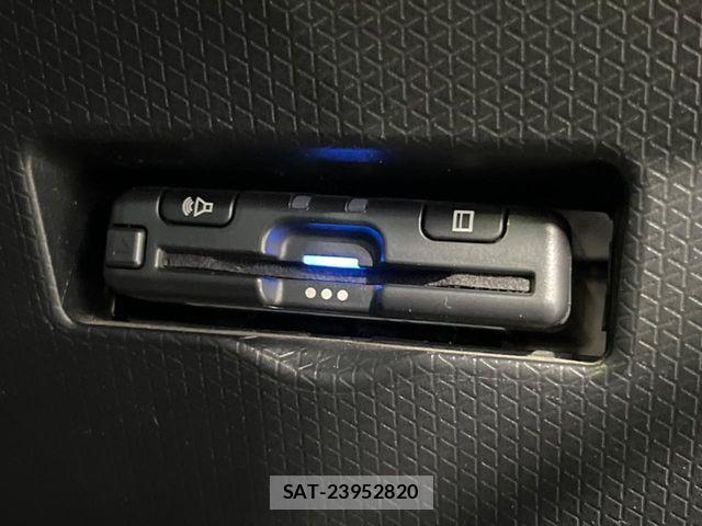 Daihatsu TANTO CUSTOM 2022-10 7061036-6