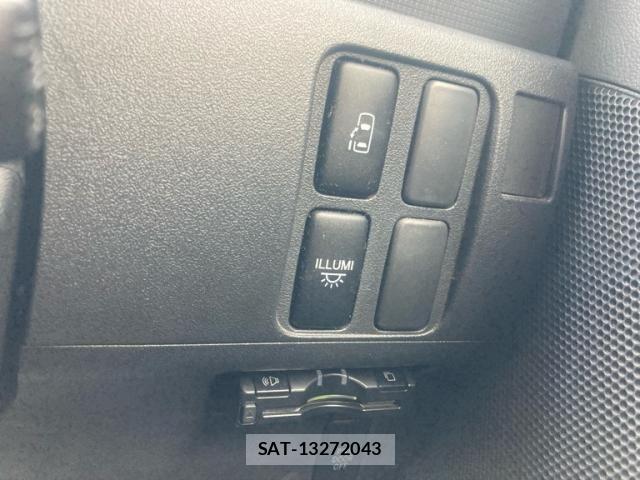 Daihatsu TANTO CUSTOM 2012-02 7061054-11