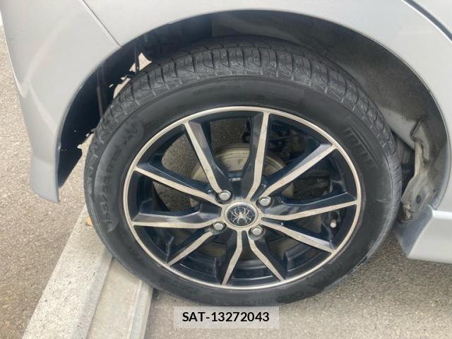 Daihatsu TANTO CUSTOM 2012-02 7061054-7