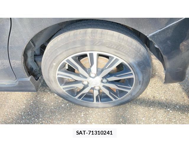 Daihatsu TANTO CUSTOM 2015-06 7225992-9