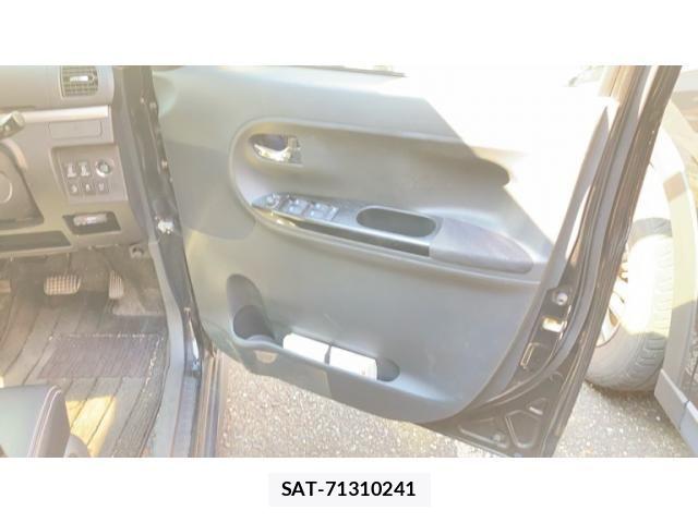 Daihatsu TANTO CUSTOM 2015-06 7225992-13