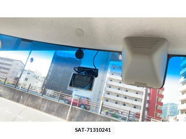 Daihatsu TANTO CUSTOM 2015-06 7225992-20