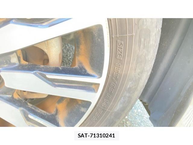 Daihatsu TANTO CUSTOM 2015-06 7225992-4