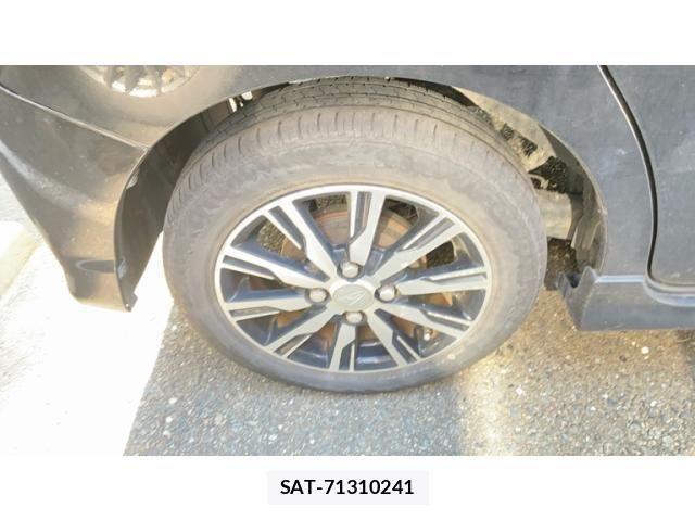 Daihatsu TANTO CUSTOM 2015-06 7225992-5
