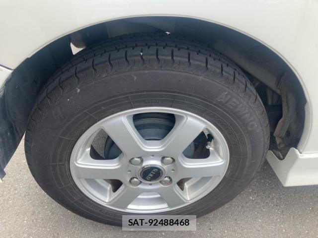 Daihatsu TANTO CUSTOM 2015-01 7225987-9
