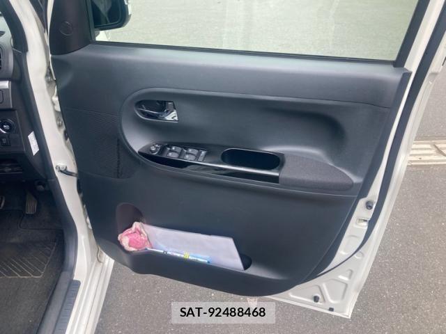Daihatsu TANTO CUSTOM 2015-01 7225987-12