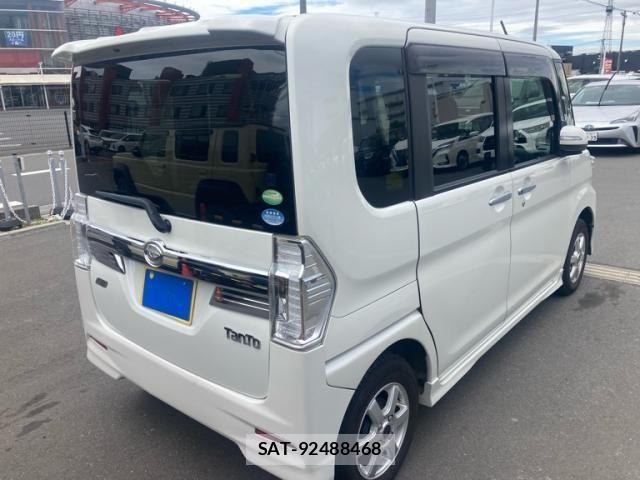 Daihatsu TANTO CUSTOM 2015-01 7225987-5