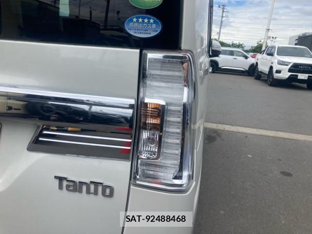 Daihatsu TANTO CUSTOM 2015-01 7225987-6