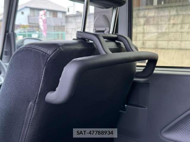 Daihatsu TANTO CUSTOM 2025-08 7226077-3