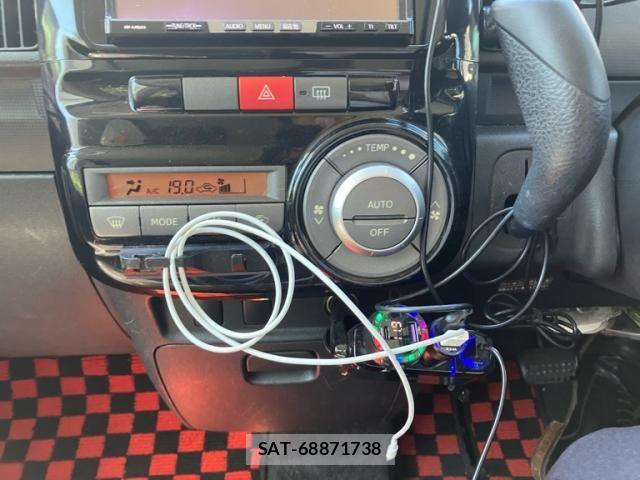 Daihatsu TANTO CUSTOM 2012-02 7225966-13