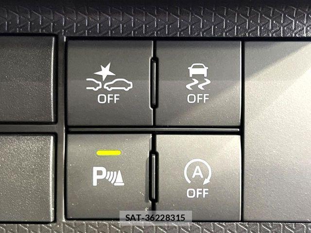 Daihatsu TANTO CUSTOM 2022-10 7226054-5