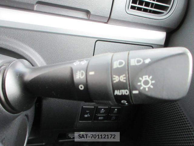 Daihatsu TANTO CUSTOM 2019-02 7226027-27