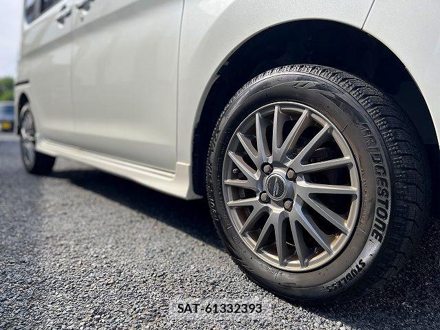 Daihatsu TANTO CUSTOM 2018-03 7226024-26