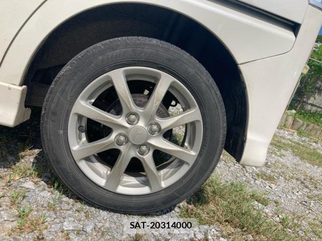 Daihatsu TANTO CUSTOM 2014-06 7225984-7