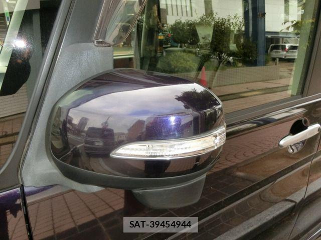 Daihatsu TANTO CUSTOM 2017-06 7226007-4