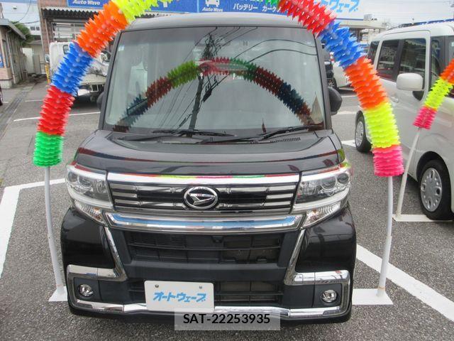 Daihatsu TANTO CUSTOM 2019-05 7226030-1