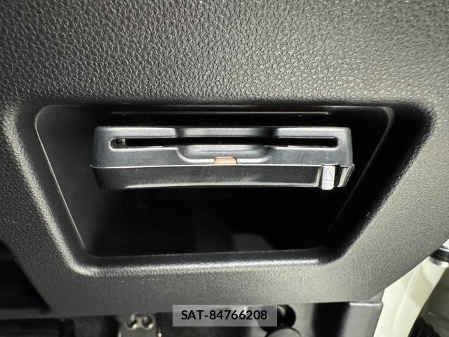 Daihatsu TANTO CUSTOM 2017-02 7226005-24