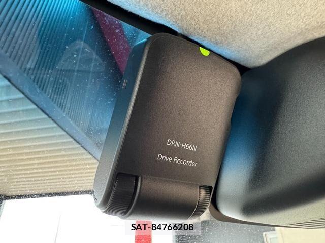 Daihatsu TANTO CUSTOM 2017-02 7226005-27