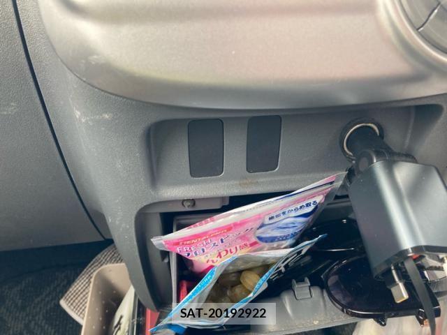 Daihatsu TANTO CUSTOM 2008-07 7225956-17