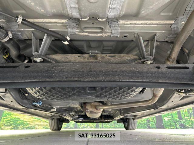 Daihatsu TANTO CUSTOM 2023-02 7217996-18