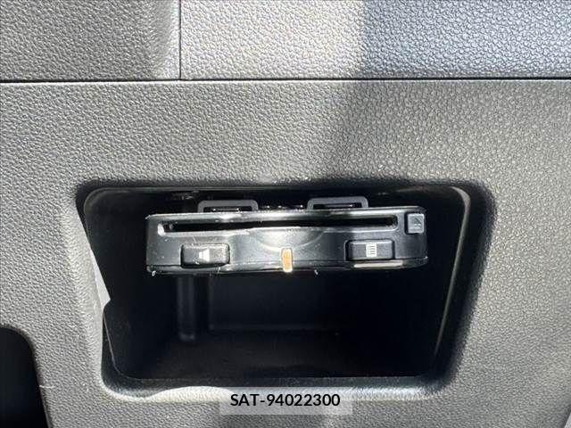 Daihatsu TANTO CUSTOM 2015-05 7225988-5