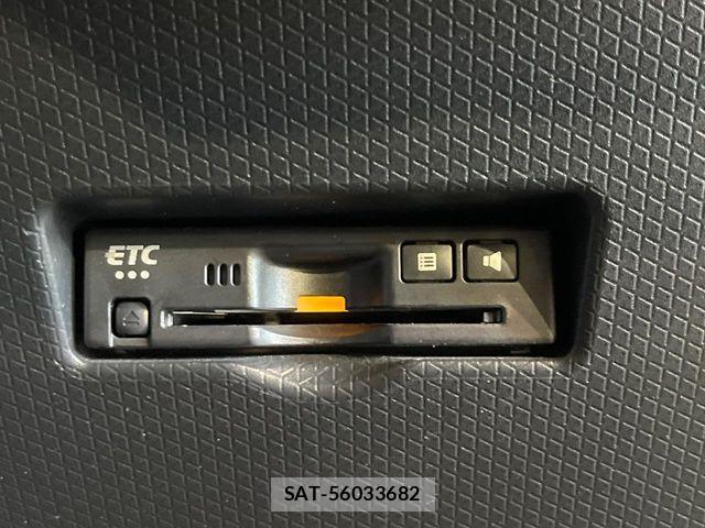 Daihatsu TANTO CUSTOM 2023-05 7226060-5