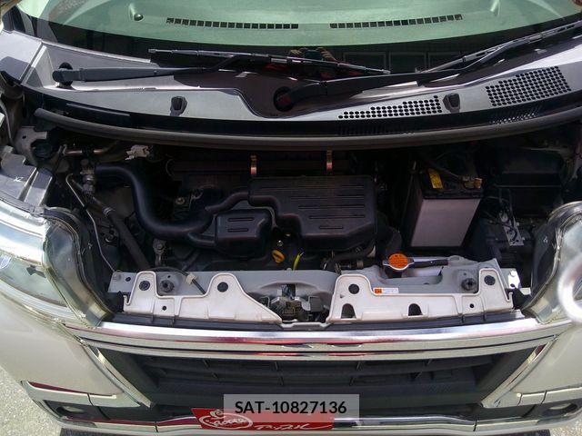 Daihatsu TANTO CUSTOM 2017-05 7226004-8