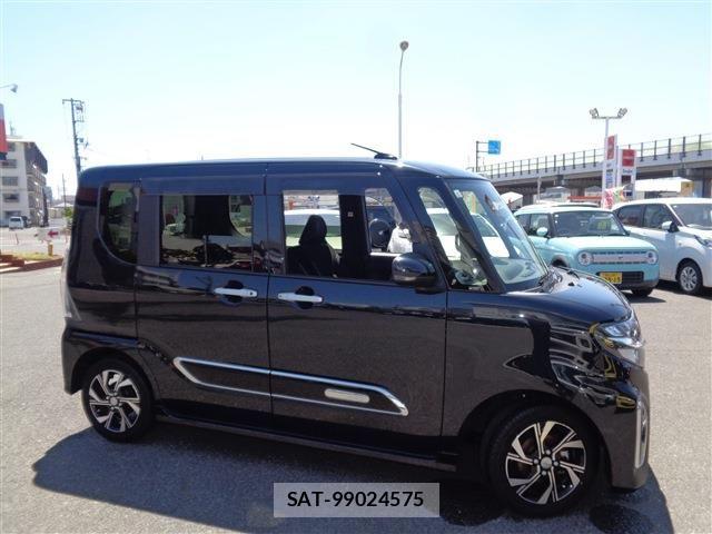 Daihatsu TANTO CUSTOM 2021-05 7226047-5