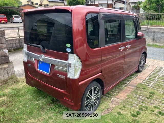 Daihatsu TANTO CUSTOM 2014-03 7225983-5