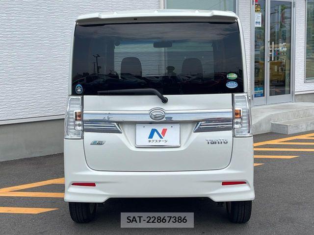 Daihatsu TANTO CUSTOM 2014-12 7225989-14